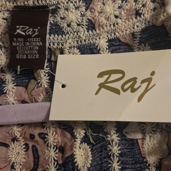 Raj Cream, Pink & Navy Crochet Kimono Cardigan with Floral Geometric Patterns - Picture 2 of 7